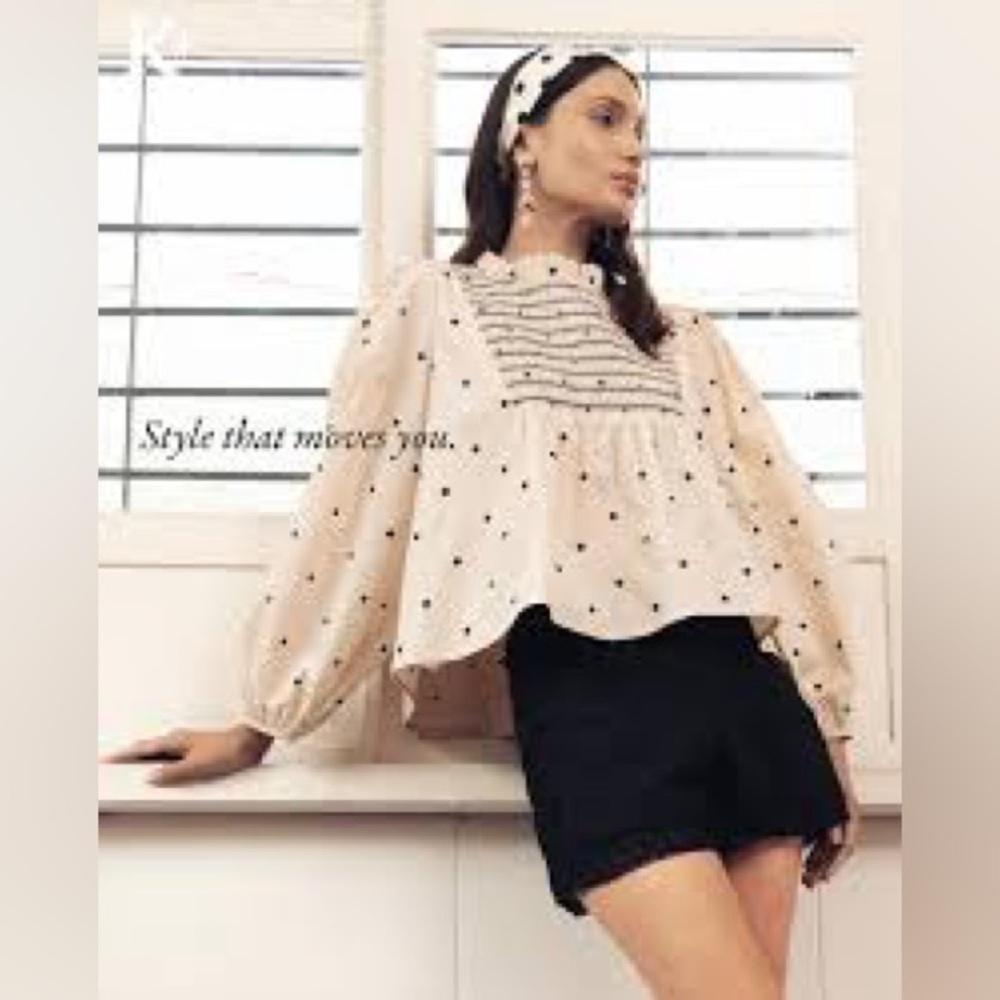 Zara Cream Blouse with Black‎ Hearts Smocking Blouson Sleeves Size Medium EUC